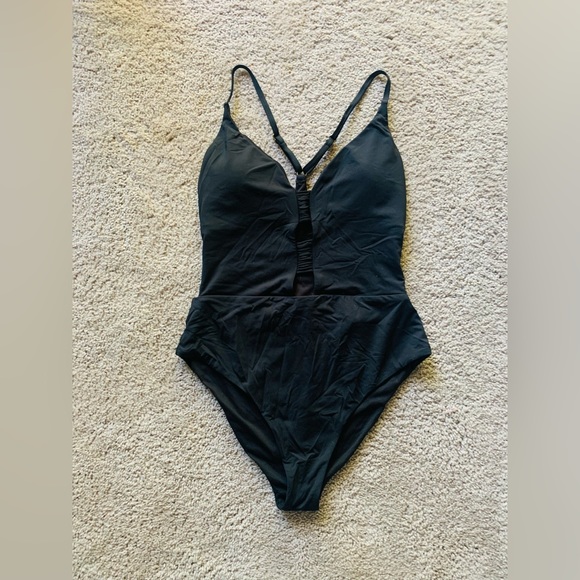 Ambrielle One-piece Swimsuit - Picture 2 of 3